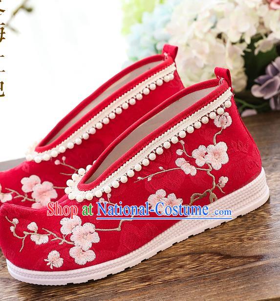 China Ancient Princess Pearls Shoes National Embroidered Plum Red Cloth Shoes Traditional Ming Dynasty Hanfu Shoes