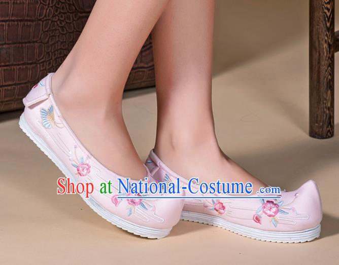 Chinese Traditional Ming Dynasty Hanfu Shoes Handmade Embroidered Pink Cloth Shoes Ancient Princess Shoes