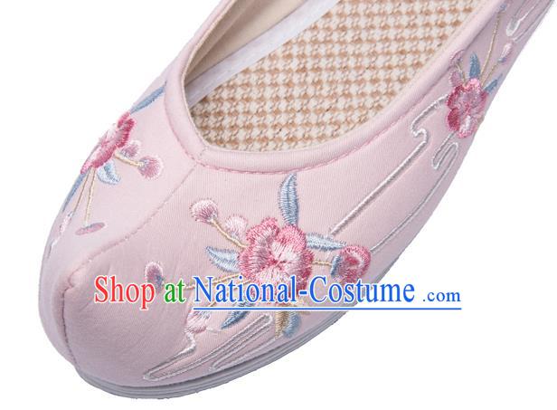 Chinese Traditional Ming Dynasty Hanfu Shoes Handmade Embroidered Pink Cloth Shoes Ancient Princess Shoes