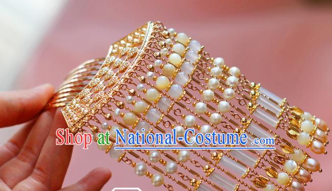 China Ancient Court Woman Golden Hairpin Traditional Tang Dynasty Empress Pearls Tassel Hair Comb