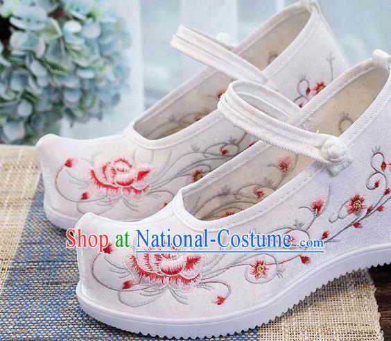 China Embroidered Peony Shoes National White Cloth Shoes Traditional Female Wedge Shoes