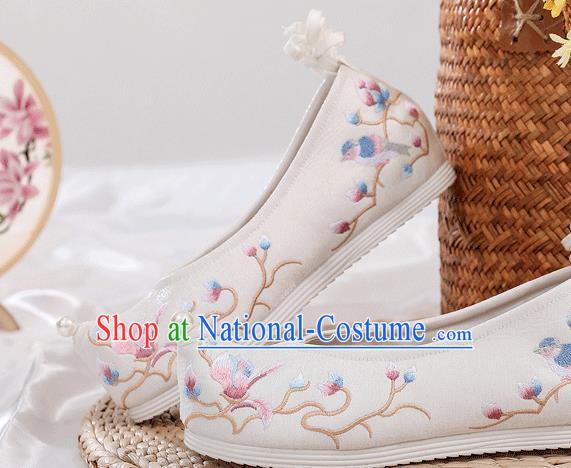 China Traditional Ming Dynasty Princess Bow Shoes Embroidered Mangnolia Shoes National White Satin Shoes