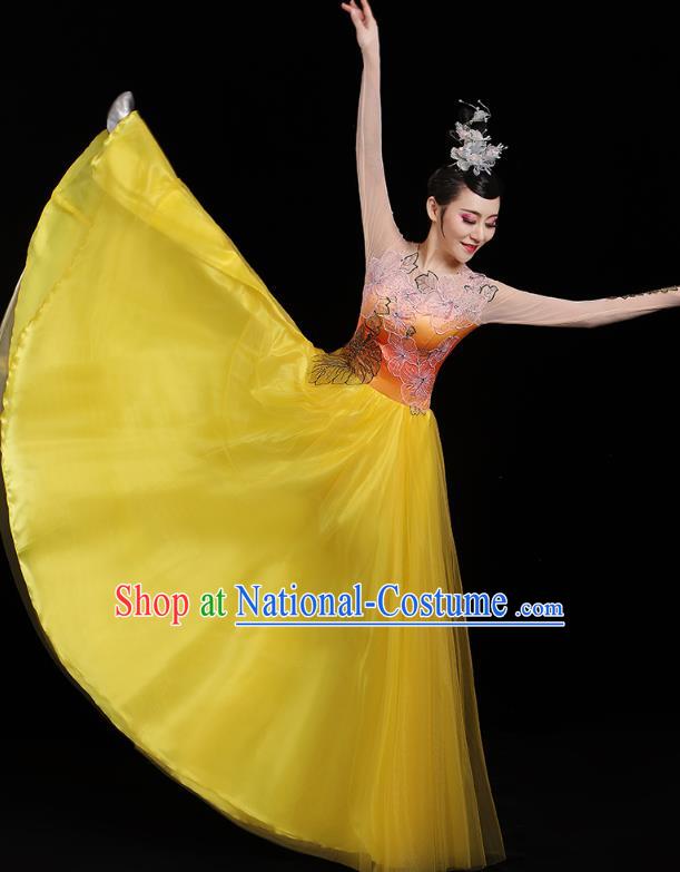 China Chorus Performance Yellow Dress Spring Festival Gala Opening Dance Costume Modern Dance Clothing