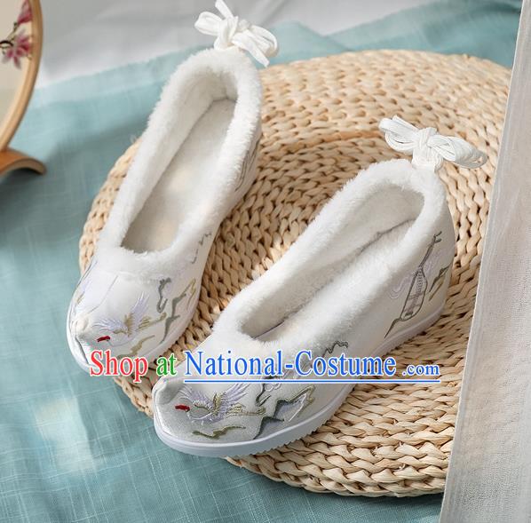 Chinese Classical Dance Wedge Heel Shoes Embroidered Cloud Crane White Cloth Shoes National Winter Shoes