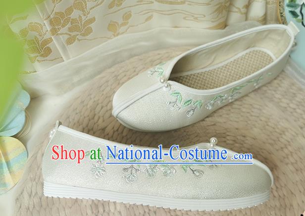 China Ancient Young Lady Shoes Traditional Hanfu Shoes Song Dynasty Pearls Embroidered Shoes