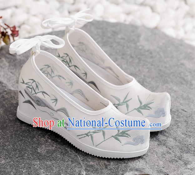 Chinese National Woman Shoes Traditional Hanfu White Satin Wedge Heel Shoes Embroidered Bamboo Leaf Shoes