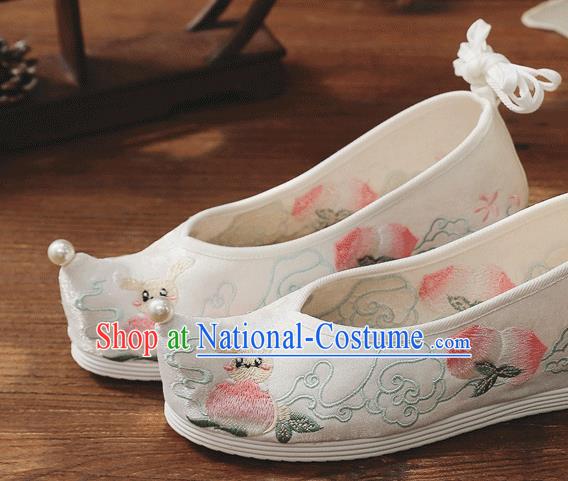 China Handmade White Cloth Bow Shoes Embroidered Peach Shoes Folk Dance Shoes