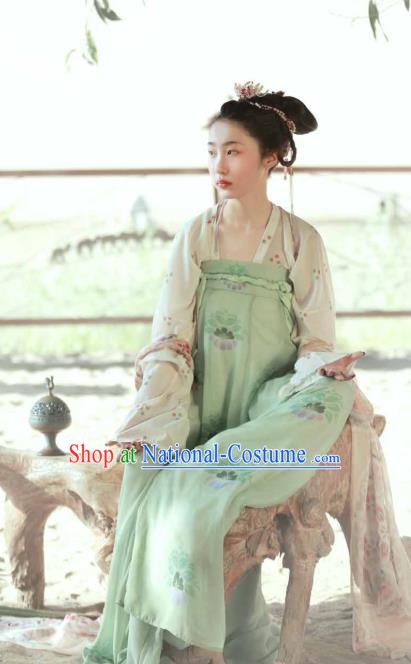 China Ancient Young Beauty Green Hanfu Dress Traditional Tang Dynasty Village Girl Historical Clothing