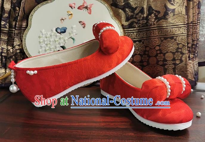 China Traditional Hanfu Pearls Shoes Handmade Ancient Jin Dynasty Princess Shoes Wedding Red Satin Shoes