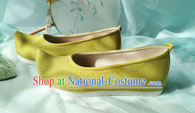 China Traditional Ming Dynasty Hanfu Shoes Ancient Taoist Nun Shoes Classical Light Green Cloth Shoes