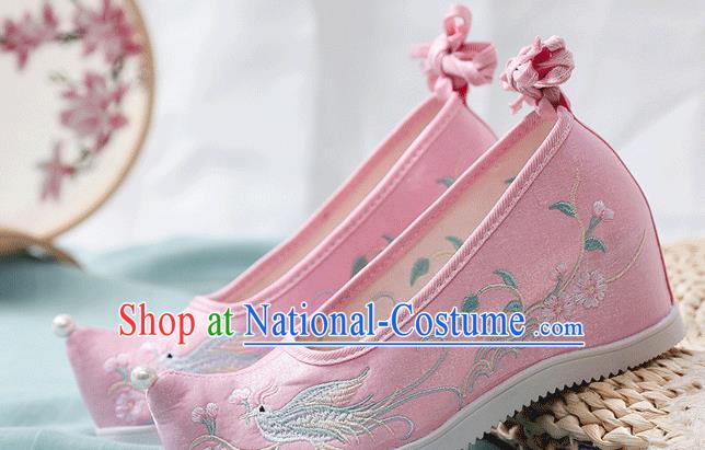 China Traditional Hanfu Embroidered Phoenix Pink Cloth Shoes Handmade Folk Dance Wedge Shoes National Woman Shoes