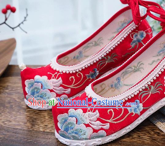 China Traditional Wedding Shoes National Embroidered Peony Shoes Handmade Bride Red Cloth Shoes