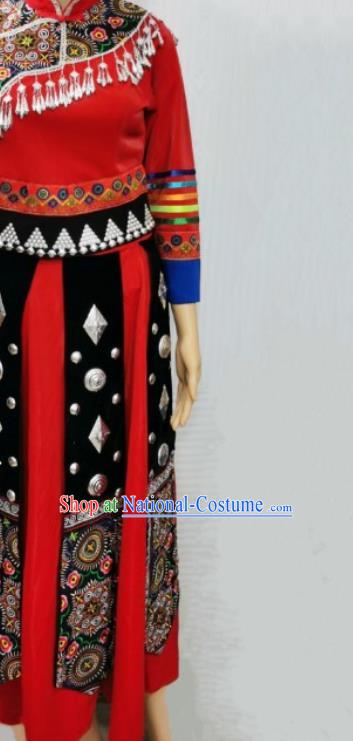 China Zhuang Nationality Wedding Costumes Ethnic Folk Dance Clothing Stage Performance Red Dress and Hat