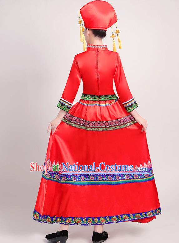 China Minority Folk Dance Dress Zhuang Nationality Female Clothing Guangxi Ethnic Performance Red Outfits and Headdress