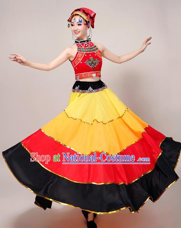 China Guizhou Ethnic Performance Outfits Minority Torch Festival Dress Yi Nationality Folk Dance Costumes and Tassel Hat