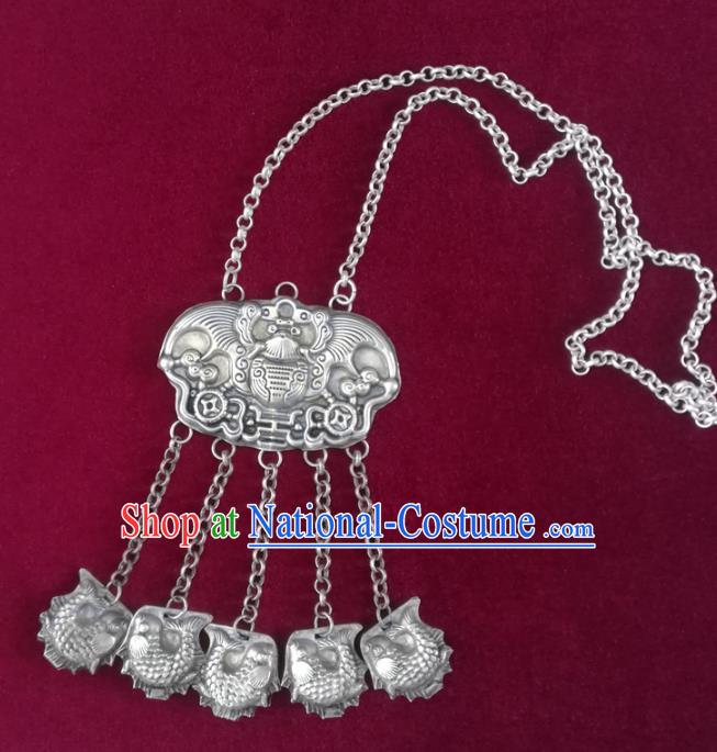 Chinese Ethnic Stage Performance Jewelry Accessories Handmade Silver Carving Longevity Lock Necklet