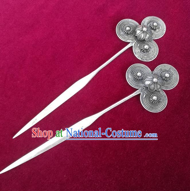 Chinese Traditional Hmong Nationality Silver Camellia Hairpin Miao Ethnic Folk Dance Hair Accessories