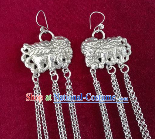 China National Ethnic Silver Lion Tassel Earrings Traditional Cheongsam Ear Jewelry