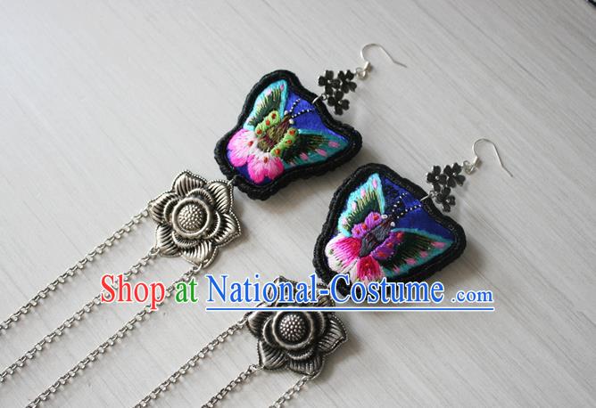 China National Ethnic Silver Flower Tassel Earrings Traditional Cheongsam Embroidered Butterfly Ear Accessories