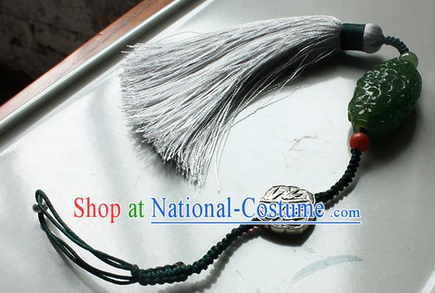 Handmade Chinese Traditional Jewelry Accessories Classical Cheongsam Jade Carving Pendant Tassel Brooch