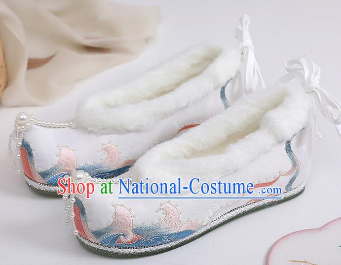 China Ming Dynasty Pearls Tassel Shoes Embroidered White Cloth Shoes Ancient Shoes Traditional Hanfu Winter Shoes