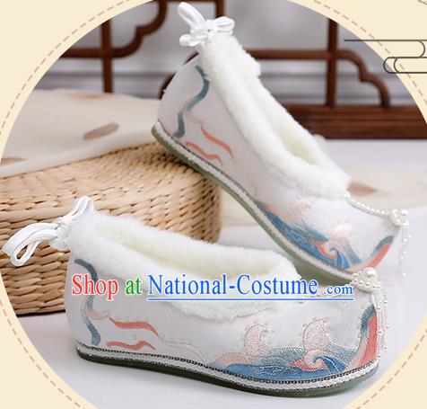 China Ming Dynasty Pearls Tassel Shoes Embroidered White Cloth Shoes Ancient Shoes Traditional Hanfu Winter Shoes