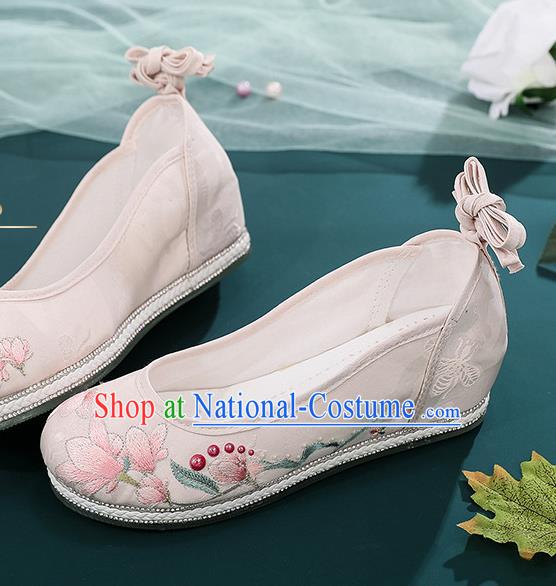 Chinese Classical Dance Shoes Embroidery Mangnolia Shoes Traditional Hanfu Beige Cloth Shoes