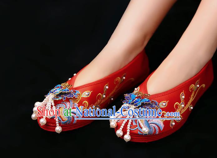 Chinese Cloisonne Butterfly Shoes Traditional Xiuhe Red Cloth Shoes Classical Wedding Bride Shoes