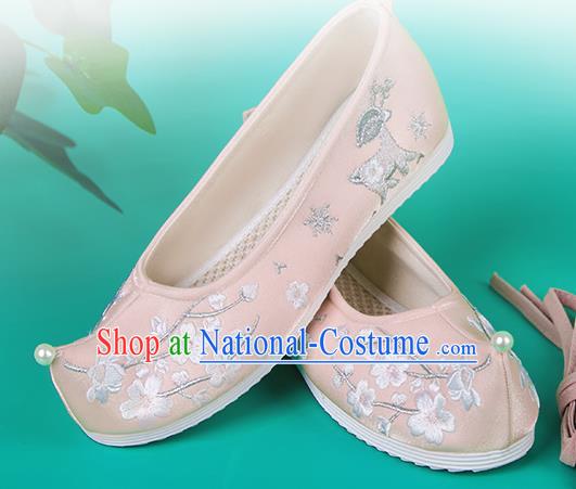 China Ancient Princess Shoes Embroidered Pink Cloth Shoes Traditional Ming Dynasty Hanfu Shoes