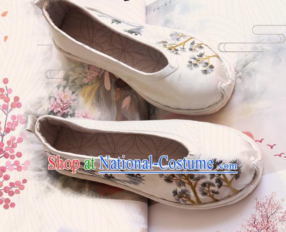 Chinese Traditional National Strong Cloth Soles Shoes Ethnic Woman Shoes Hand Embroidered Satin Shoes