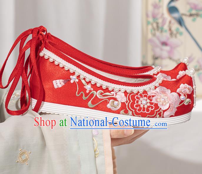 China Traditional Ming Dynasty Wedding Pearls Shoes Ancient Princess Shoes Handmade Red Satin Hanfu Shoes