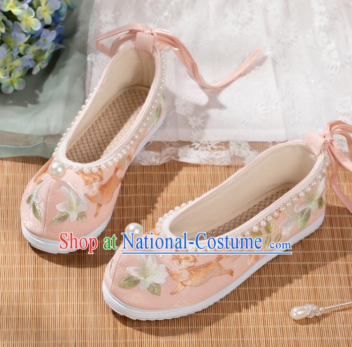 China Hanfu Pearls Shoes Traditional Ming Dynasty Embroidered Shoes Ancient Princess Pink Cloth Shoes