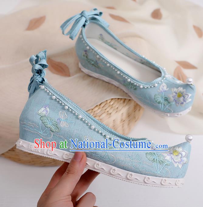 Chinese Classical Dance Shoes Footwear Embroidery Lotus Shoes Traditional Woman Blue Cloth Shoes