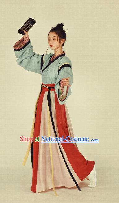 China Ancient Noble Lady Hanfu Dress Garment Traditional Jin Dynasty Female Swordsman Historical Clothing