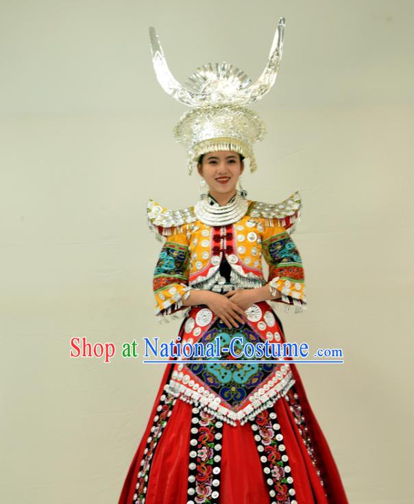 Chinese Hmong Minority Performance Dress Ethnic Dance Garment Outfits Miao Nationality Festival Clothing and Silver Headwear