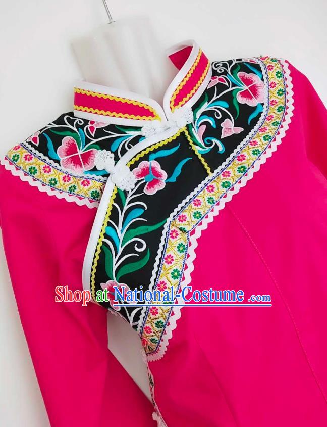 Chinese Traditional Guizhou Ethnic Folk Dance Suits Clothing Bouyei Nationality Embroidered Rosy Blouse and Skirt