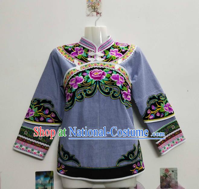 Chinese Bouyei Nationality Female Top Garment Guizhou Ethnic Embroidered Grey Blouse