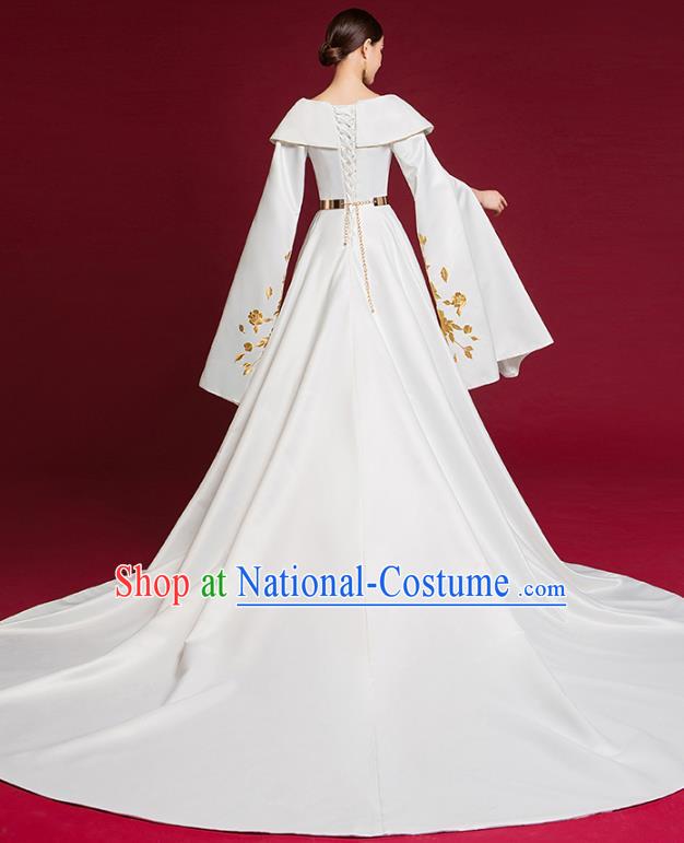 China Compere White Trailing Dress Garment Stage Show Full Dress Catwalks Embroidered Fashion Clothing