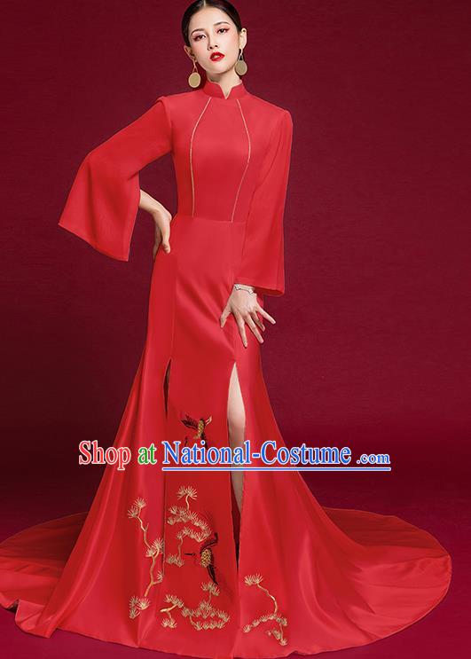 China Compere Red Cheongsam Dress Stage Show Wedding Clothing Bride Trailing Full Dress Catwalks Embroidered Garment