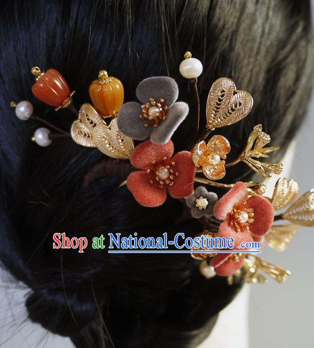 Chinese Ancient Young Beauty Pearls Hairpin Traditional Song Dynasty Princess Flowers Hair Comb