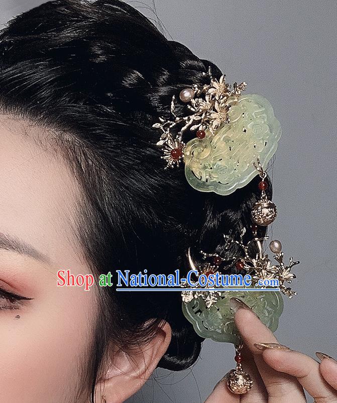 China Handmade Golden Hairpin Traditional Ming Dynasty Hair Accessories Ancient Noble Woman Jade Hair Stick