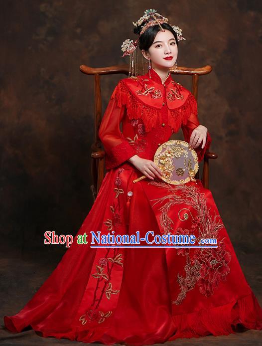 China Traditional Embroidered Wedding Costumes Classical Bride Red Blouse and Skirt