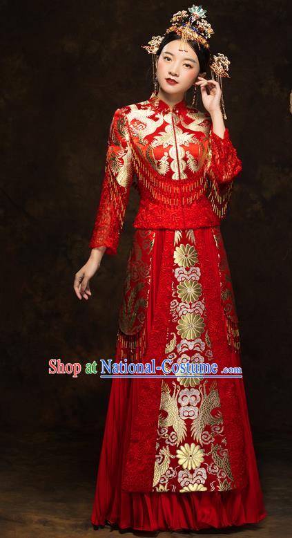 China Traditional Bride Costumes Wedding Red Toast Dress Classical Tassel Xiuhe Suits