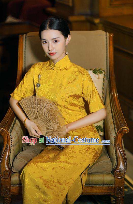 Republic of China Classical Shanghai Beauty Qipao Dress Traditional Minguo Young Lady Bright Yellow Silk Cheongsam