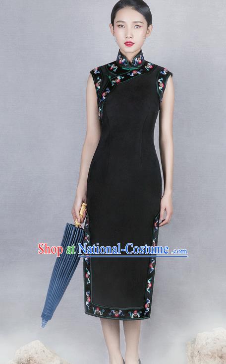 China Classical Stand Collar Black Silk Cheongsam Traditional Minguo Embroidered Sleeveless Qipao Dress