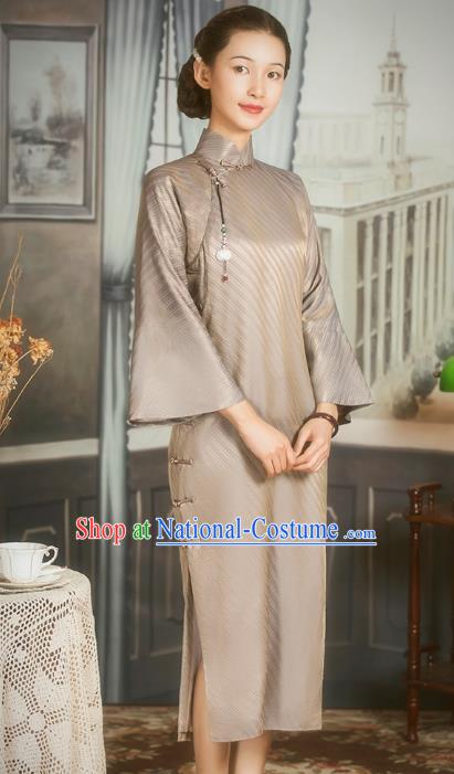 China Classical Wide Sleeve Cheongsam Traditional Minguo Shanghai Woman Light Brown Silk Qipao Dress