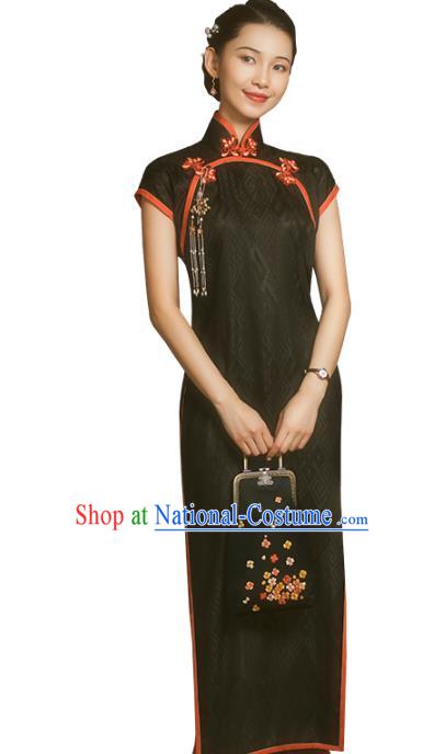 China Classical Stand Collar Cheongsam Traditional Minguo Shanghai Woman Black Silk Qipao Dress