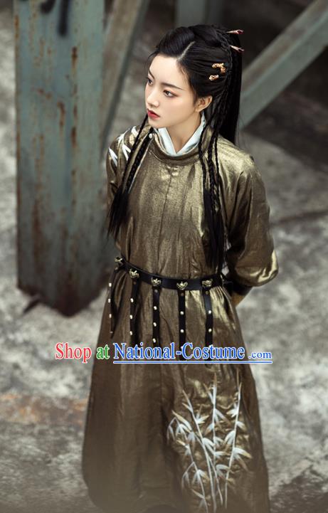 China Traditional Tang Dynasty Round Collar Robe Ancient Female Swordsman Hanfu Garment Clothing