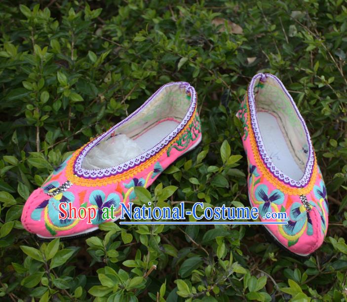 Chinese National Pink Embroidered Shoes Handmade Strong Cloth Soles Shoes Ethnic Female Shoes Traditional Yi Nationality Shoes