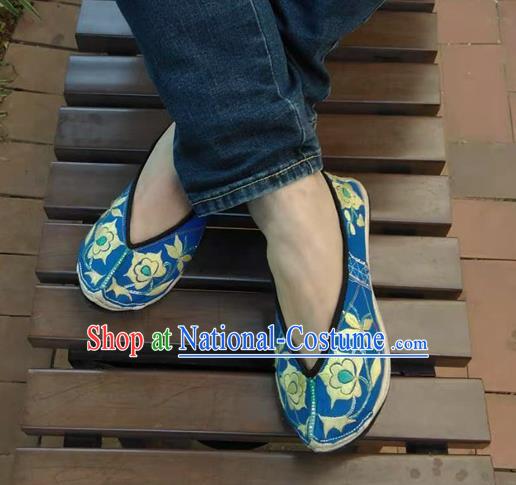 Chinese National Blue Cloth Shoes Traditional Dance Shoes Yunnan Ethnic Embroidered Shoes